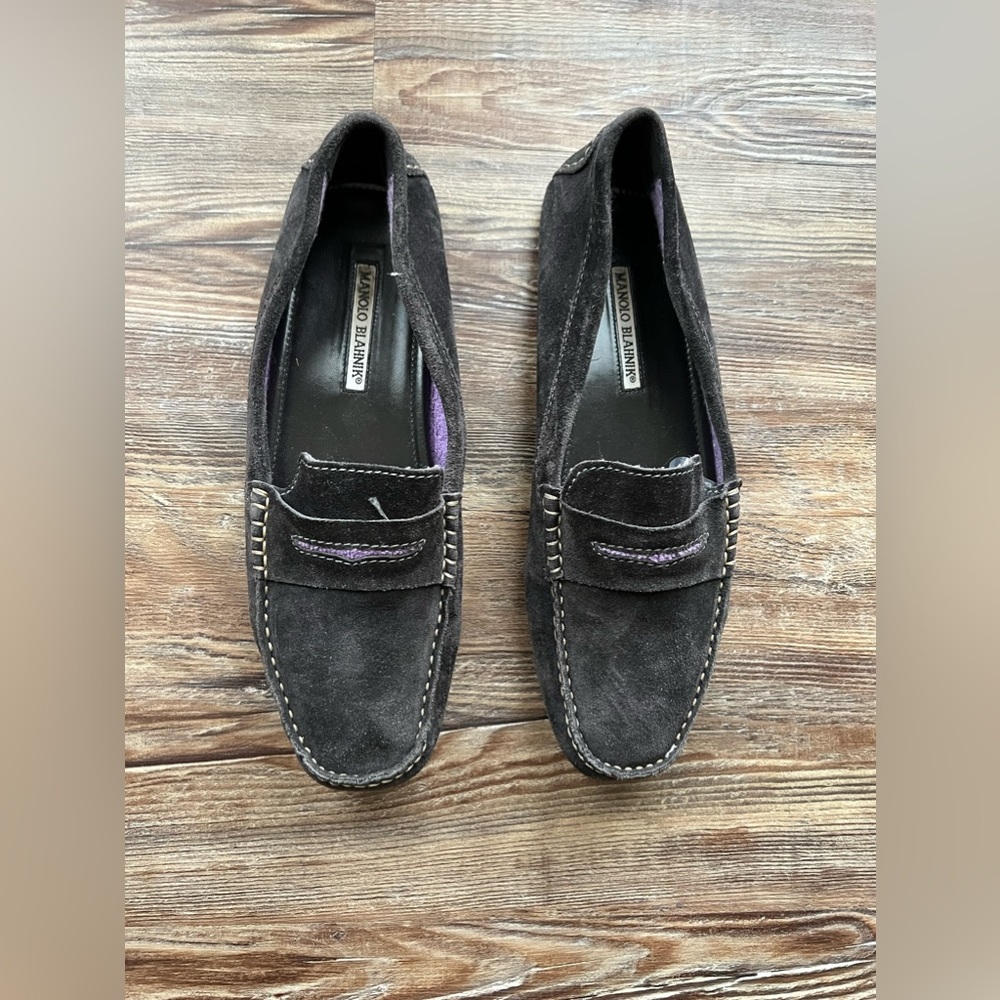 MANOLO BLAHNIK Suede Loafers